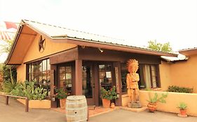 The Maverick Inn